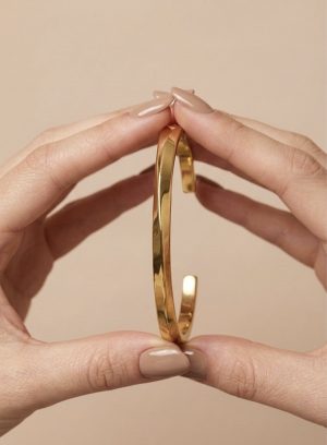 Bracelete Aberto Dourado com Banho 18K